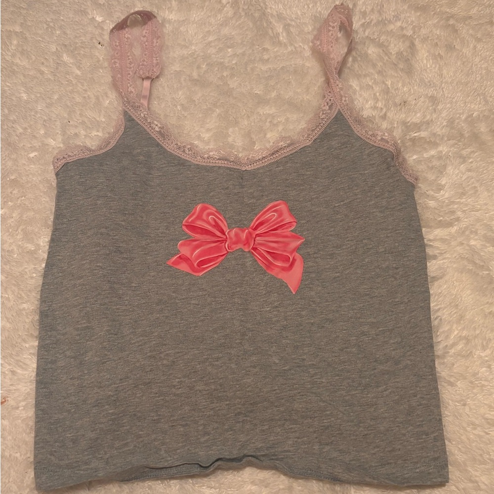 PINK Victoria's Secret Gray Top with Pink Label